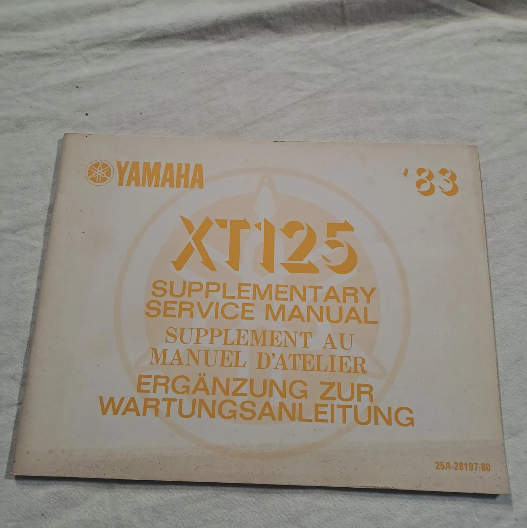 Manuale di manutezione Yamaha XT 125 1983, Usagé, Suisse, Riva San Vitale