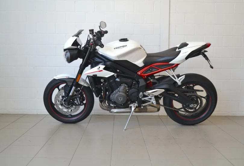 TRIUMPH Street Triple 765 R, Usagé, Suisse, Camorino