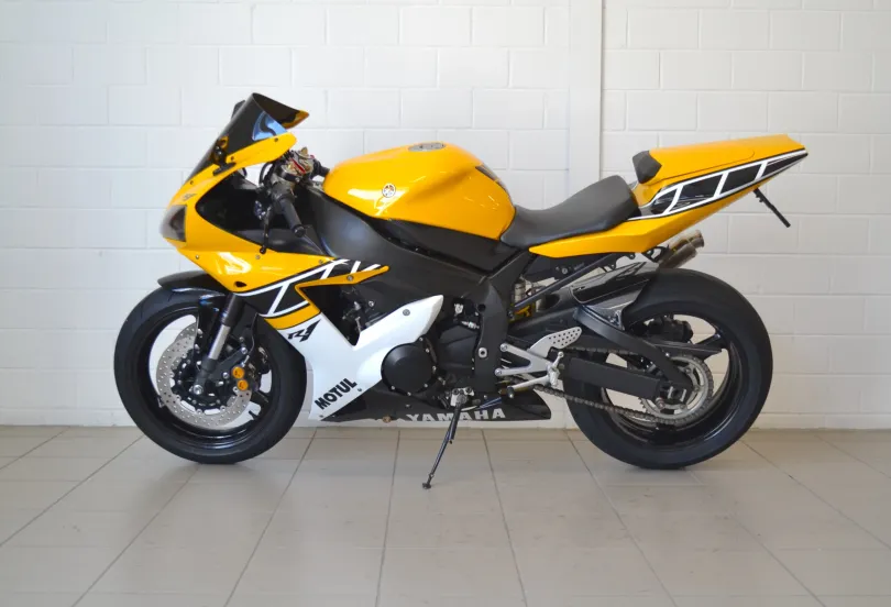 Yamaha R1 - 2 moto!, Usato, Svizzera, Camorino