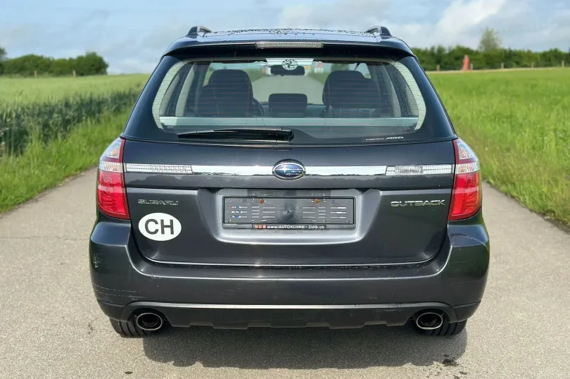 SUBARU Outback 2.5i AWD Swiss Automatic, Gebraucht, Schweiz, Hunenberg