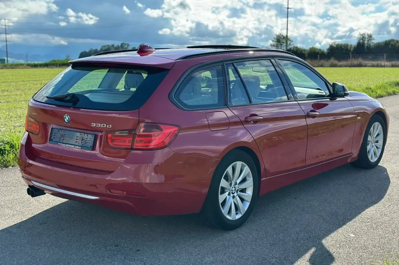 BMW 330d Touring Sport Line Steptronic, Usato, Svizzera, Hunenberg