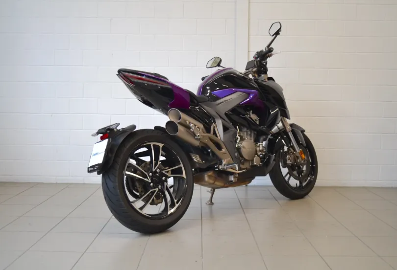 Zontes 310 R1, Usagé, Suisse, Camorino