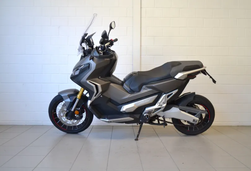 HONDA X-ADV 750 ABS - POSSIBILE MODIFICA 35kW, Usato, Svizzera, Camorino