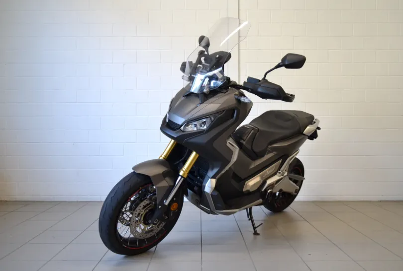 HONDA X-ADV 750 ABS - POSSIBILE MODIFICA 35kW, Usato, Svizzera, Camorino