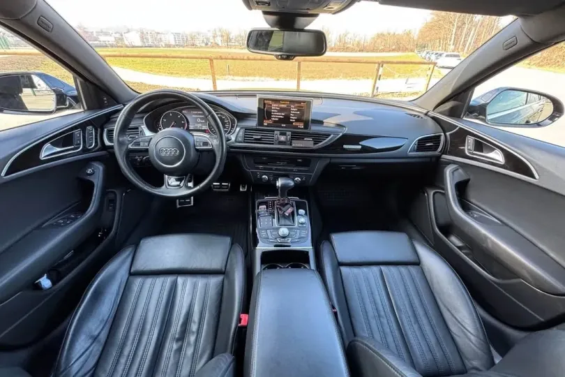 peer-to-peer car rental, 50,00 CHF, Svizzera