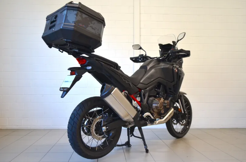 HONDA CRF 1100 DCT Africa Twin, Used, Switzerland, Camorino