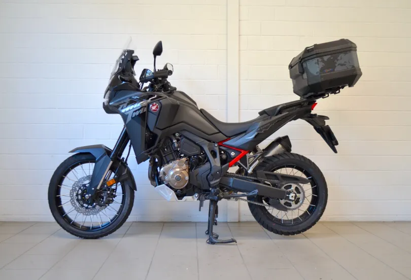 HONDA CRF 1100 DCT Africa Twin, Used, Switzerland, Camorino