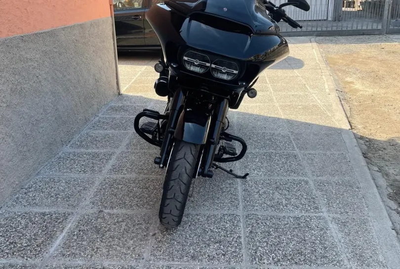 Vendo Harley Davidson Road Glide CVO Black Hole, Usato, Svizzera, Agno