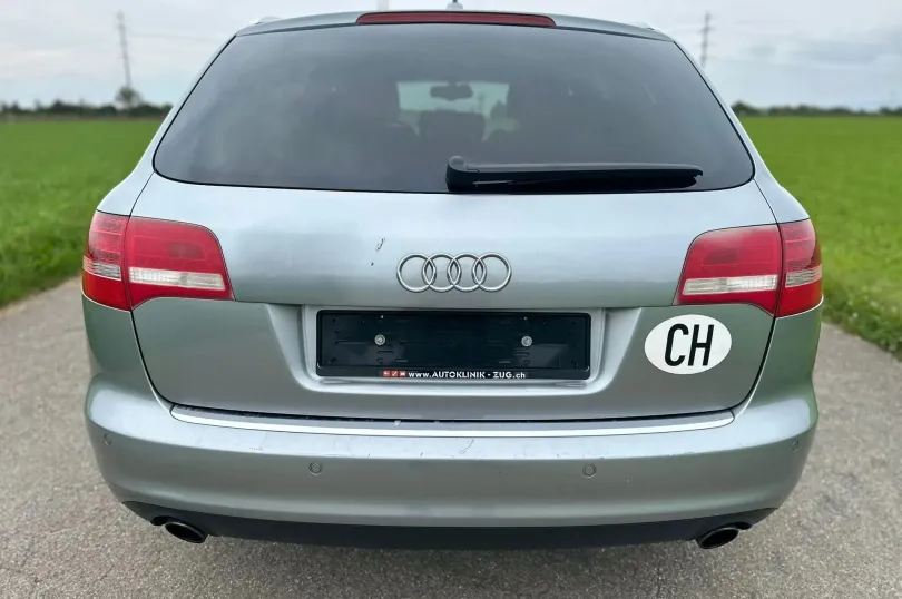 AUDI A6 Avant 4.2 V8 FSI quattro tiptronic, Used, Switzerland, Hunenberg
