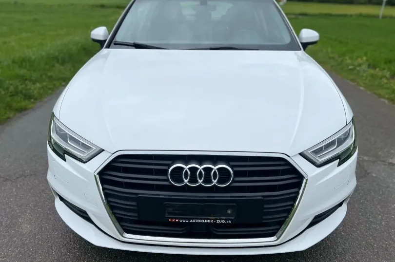 AUDI A3 Sportback 35 TFSI Sport S-tronic, Usato, Svizzera, Hunenberg