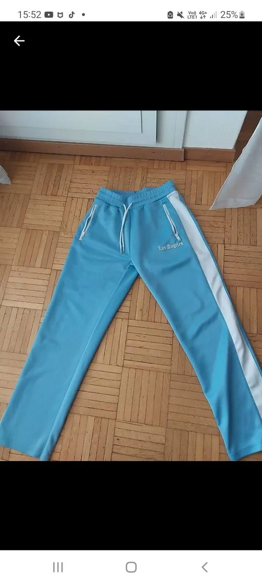 Los Angeles Jogginghose, Svizzera, Wetzikon