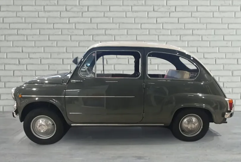 Fiat 750 D veicolo d'epoca , Usagé, Suisse, Mendrisio