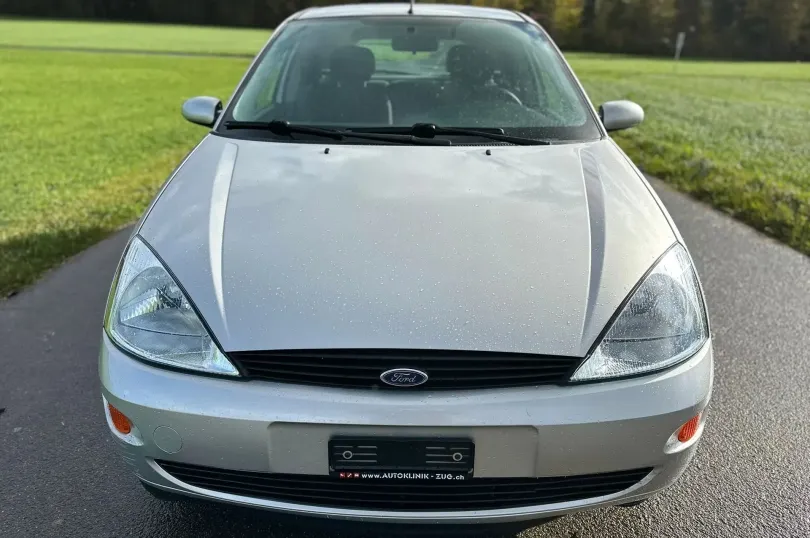 FORD Focus 1.6i 16V Trend Titan, Gebraucht, Schweiz, Hunenberg