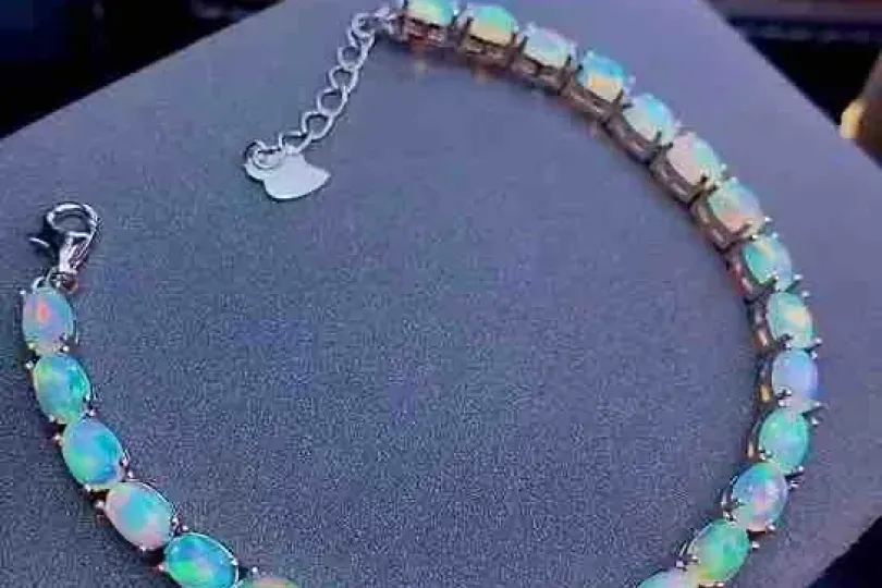 Silberarmband mit 18K Vergoldung & natürlichen, Suisse, Schaffhausen