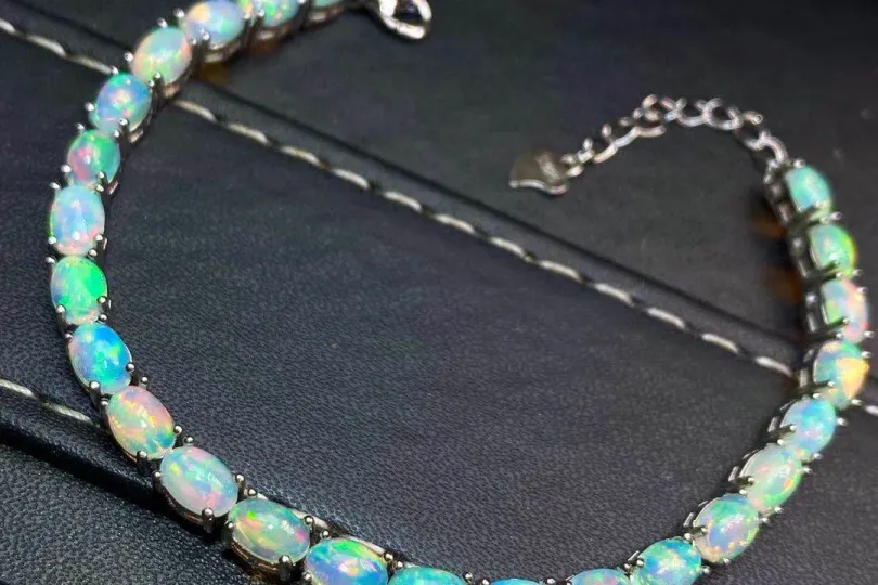 Silberarmband mit 18K Vergoldung & natürlichen, Suisse, Schaffhausen