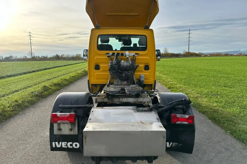 IVECO 50 C 18 Sattelschlepperli, Usato, Svizzera, Hunenberg