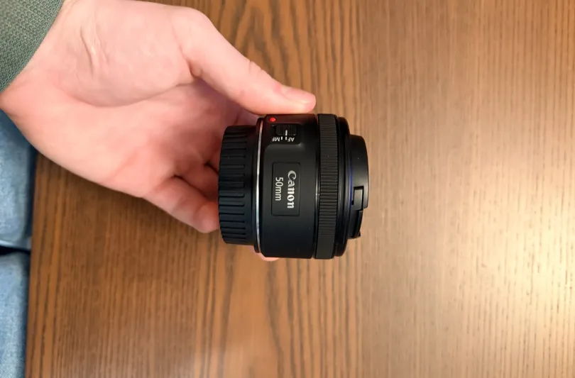 Canon 250d + objectifs + boîte originale, Switzerland, Begnins