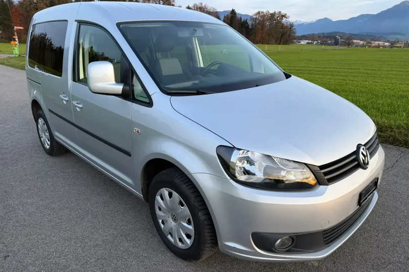 VW Caddy 1.6 TDI Blue Motion Technology Trendline, Usato, Svizzera, Hunenberg