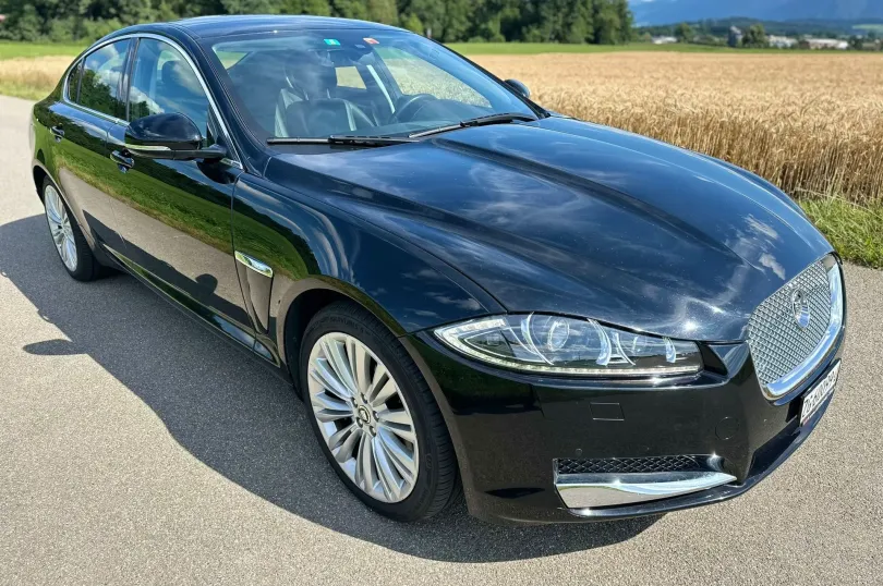 JAGUAR XF 3.0 V6 S/C Premium Luxury 4x4, Used, Switzerland, Hunenberg