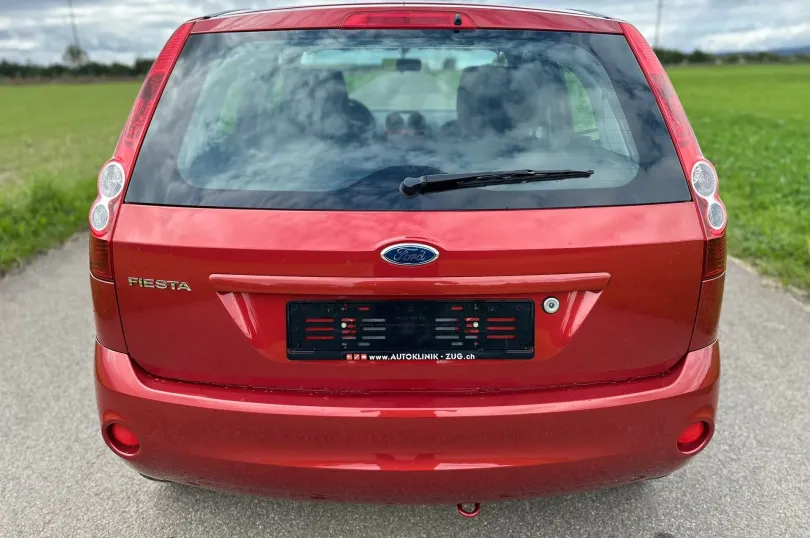 FORD Fiesta 1.4 16V Ambiente, Usato, Svizzera, Hunenberg