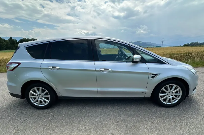 FORD S-Max 2.0 TDCi Titanium AWD PowerShift, Gebraucht, Schweiz, Hunenberg
