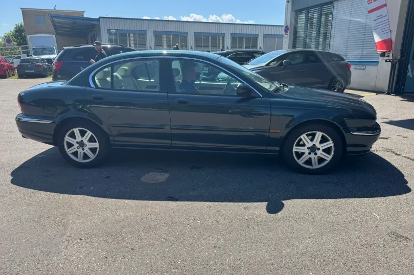 JAGUAR X-Type 3.0 V6 Traction4 Executive, Usato, Svizzera, Hunenberg