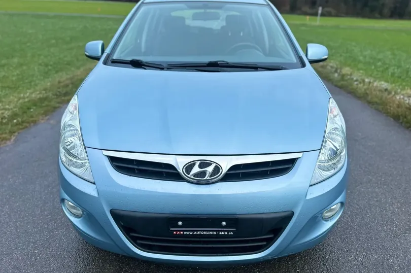 HYUNDAI i20 1.4 Style Automatic, Usato, Svizzera, Hunenberg