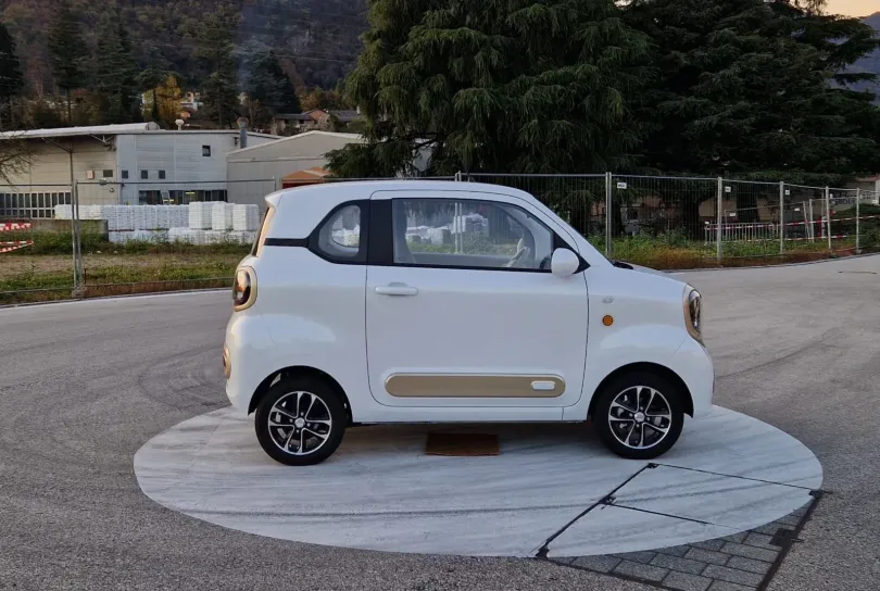 Bentu BTE05, Nuovo, Svizzera, Mendrisio