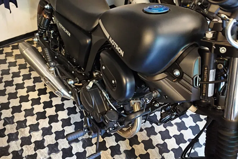 Motron revolver 125, New, Switzerland, Viganello