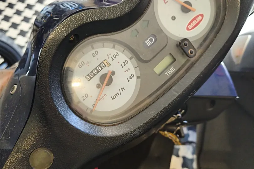 Daelim ns 125, Usagé, Suisse, Viganello