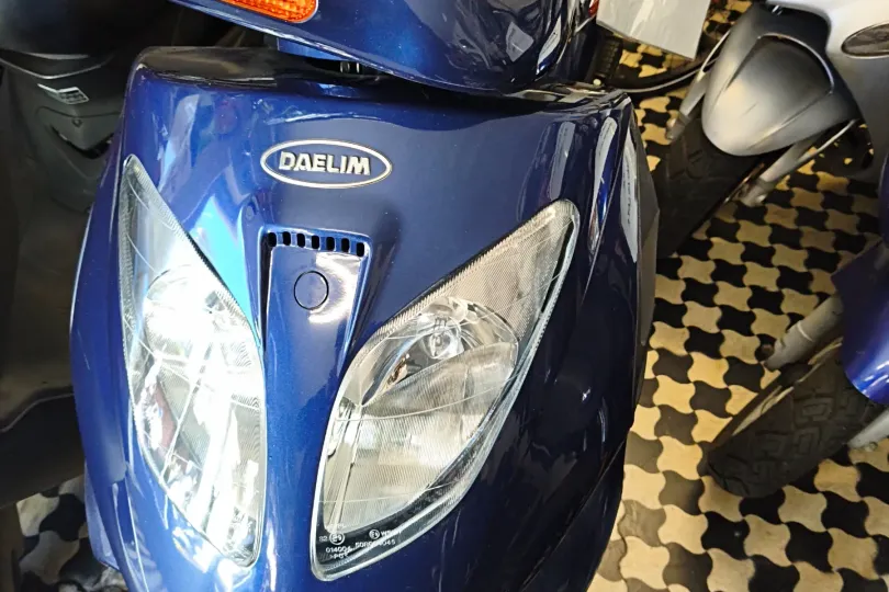 Daelim ns 125, Usagé, Suisse, Viganello