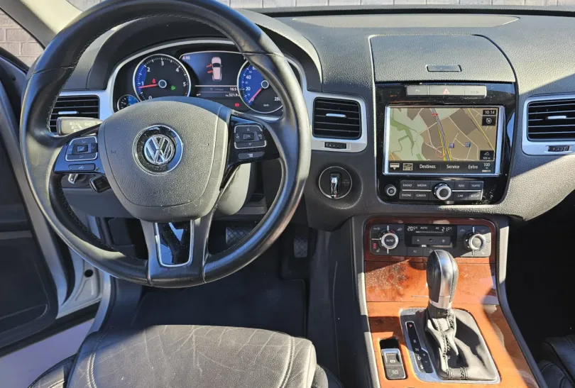 Volkswagen Touareg , Used, Switzerland, Mendrisio