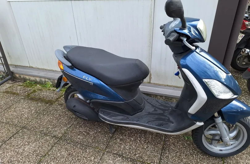 PIaggio Fly 125, Usato, Svizzera, Giubiasco