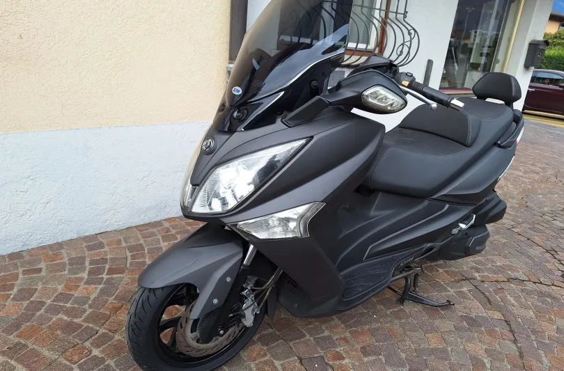 SYM GTS 300 ABS, Usato, Svizzera, Giubiasco