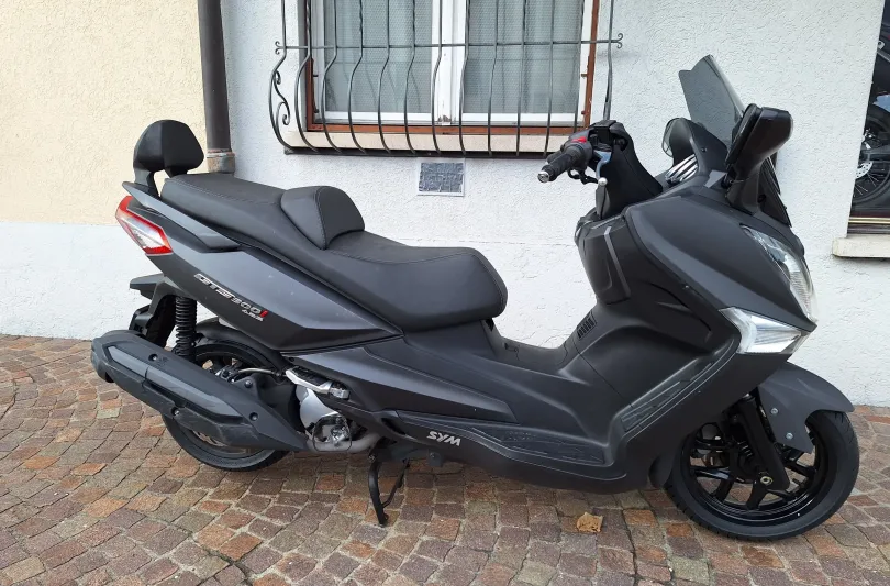 SYM GTS 300 ABS, Usato, Svizzera, Giubiasco