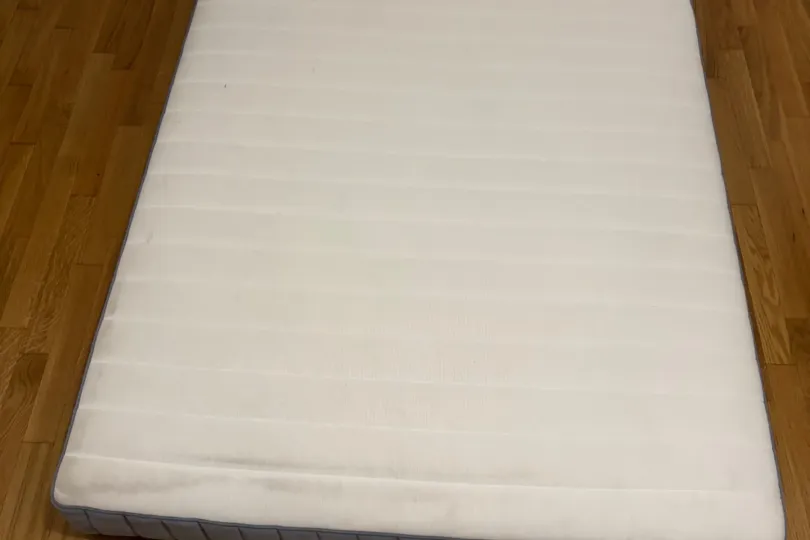 Matelas 160x200, Suisse, Chene-Bourg