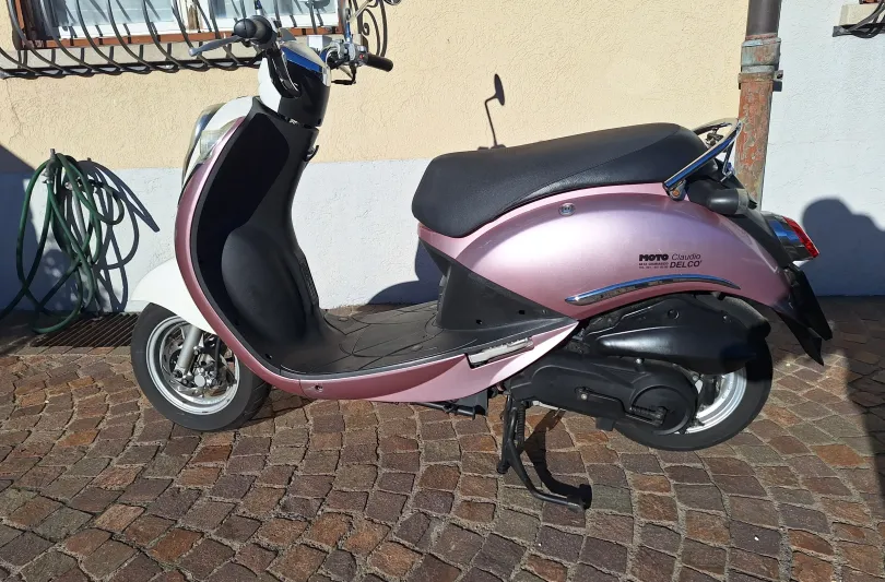 SYM MIO 100, Usagé, Suisse, Giubiasco