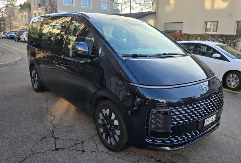 Hyundai Staria Premium 2.2 CRDi, Usagé, Suisse, Zurich