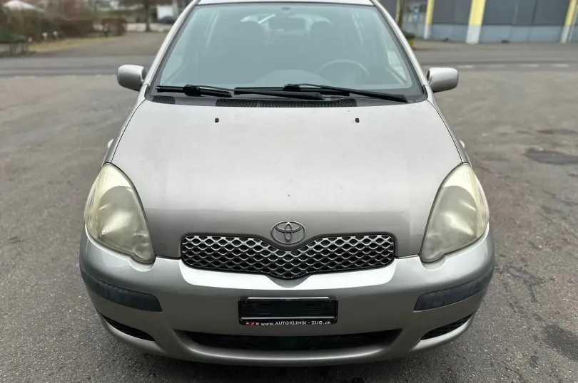 TOYOTA Yaris 1.3 Linea Luna, Usato, Svizzera, Hunenberg