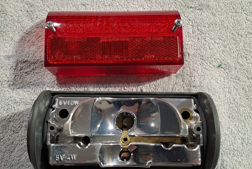 FANALE POSTERIORE CIAO PIAGGIO 249897 2 lampadine, Svizzera, Riva San Vitale