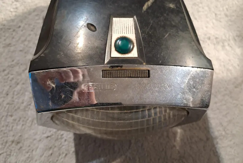 Fanale anteriore Tigra Pionier Caravelle Cilo, Switzerland, Riva San Vitale