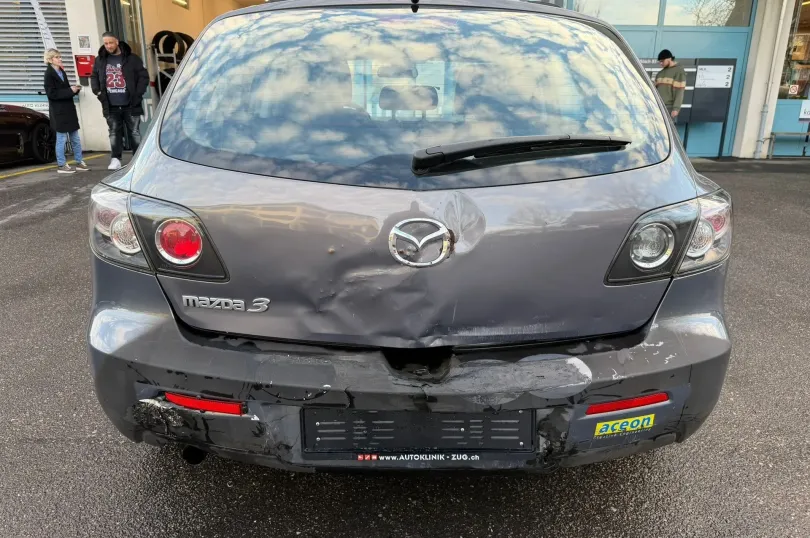 MAZDA 3 1.6 16V Confort, Usato, Svizzera, Hunenberg