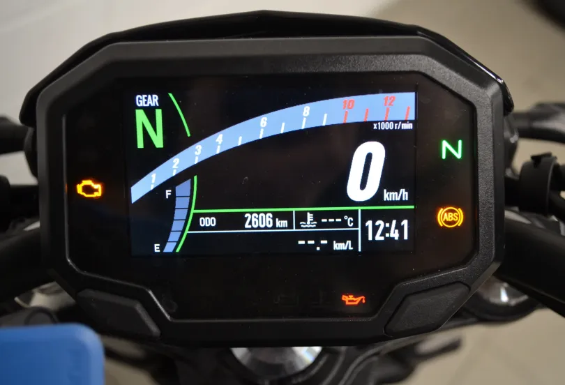 Kawasaki Z 650 - Possibile a 35kW, Usato, Svizzera, Camorino